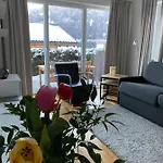 Apartment Frozen Time