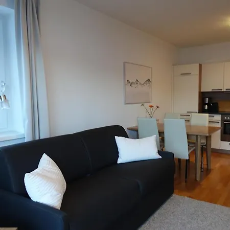 Frozen Time Daire Flachau